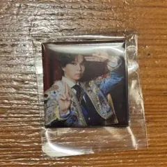 M!LK 限定カプセルトイ スクエア缶バッジ 塩崎太智