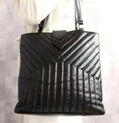 イヴ・サンローラン キルティング カーフレザー ショルダーバッグ