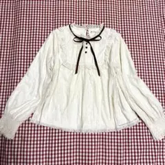 axesfemmアクシーズ アイボリー レースリボン長袖トップス