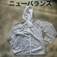 ニューバランスGO WOMEN 花柄ウィンドブレーカーレディーススポーツウェア
