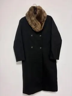 ファー襟付きダブルブレストロングコート