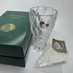 BOHEMIA CRYSTAL カットガラス花瓶