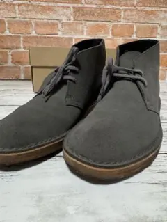 【3/7迄値下げ】 CLARKS グレー スエード デザートブーツ