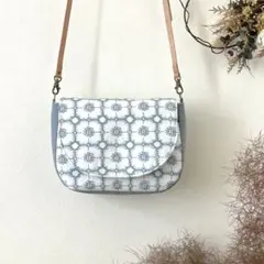 限定価格⚮̈ミナペルホネン　anemone ショルダーバッグ