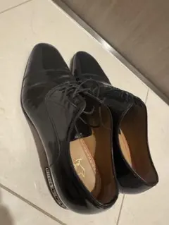 Christian Louboutin エナメル ドレスシューズのサムネイル