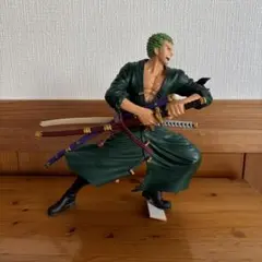 ワンピース ゾロ フィギュア