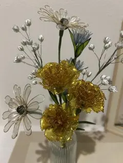 miyukiさま専用 黄色のカーネーションアレンジメント　トルコキキョウ白ベース