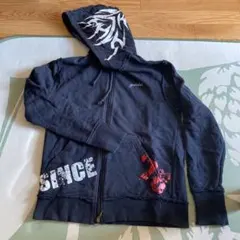 GATCHA  黒　パーカー　M