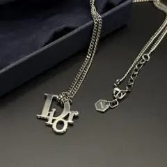 Item thumbnail for item 7d79028e-1c2b-4e75-b617-7a7655761877