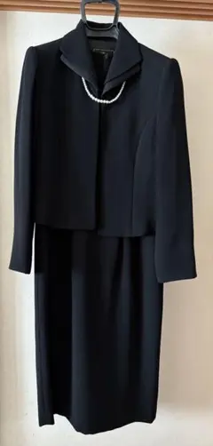 【即日発送】ブラックスーツ・ジャケットとドレスのセット