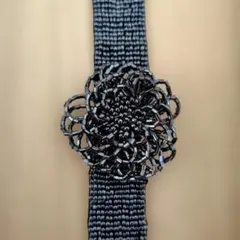 紺色花モチーフのビーズチョーカー