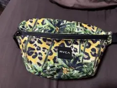 RVCA ボディバッグ