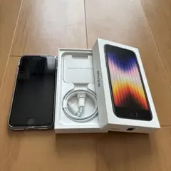 iPhone SE 64GB (第三世代)透明のカバー付