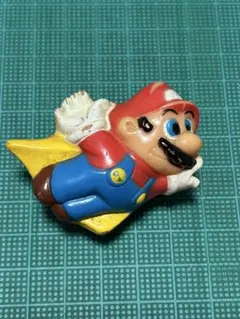 スーパーマリオワールド　野村トーイ製　マリオバッジ クリップ