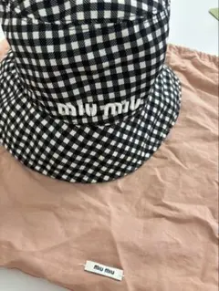 最終値下げ】MIU MIU チェック柄 バケットハット size M - メルカリ