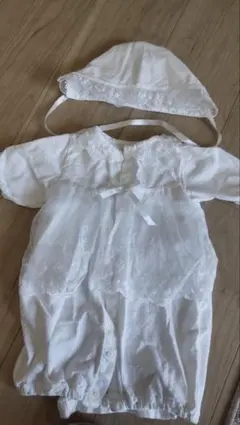 ベビー　ホワイト セレモニードレス 帽子付き