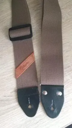 Takamine　タカミネ　ストラップ　ギター・ベース用　ブラウン