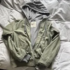 Hollister フード付きジャケット