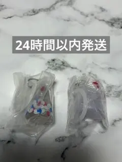 モンチッチ×ハローキティ　めじるしアクセサリー　2個セット