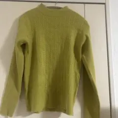 リブ編み 黄緑 長袖ニット