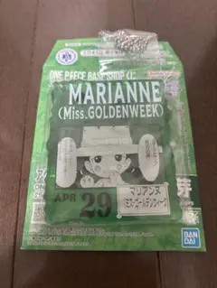 ワンピースベースショップ　 アクリルブロックチャーム　マリアンヌ