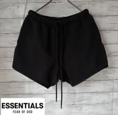 ESSENTIALS ショートパンツ ブラック - メルカリ