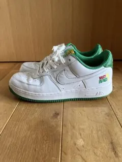 Item thumbnail for item 0a36f184-5d40-4351-be0e-bb99afb0bdb8