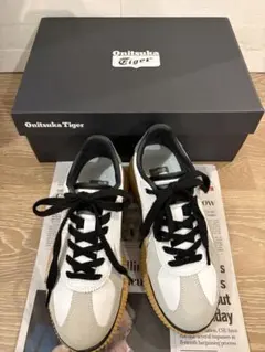 Onitsuka Tiger スニーカー ホワイト/グレー 23cm
