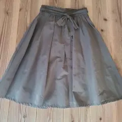 オリーブ デ オリーブ フレアスカート