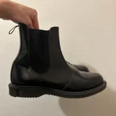 Dr. Martens サイドゴアブーツ ブラック UK4