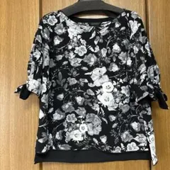 INGEBORG 花柄 五分袖 Tシャツ