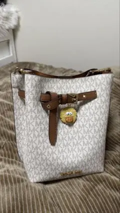 ショルダーバッグ マイケルコース　エミリア　バケットバッグ