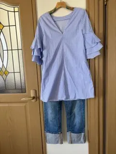 美品⭐︎青と白のストライプ Vネック フリル袖チュニックxs ZARA