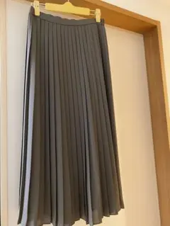 ユニクロ　シフォンプリーツスカート　M