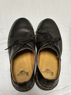 Dr. Martens 3ホール　革靴のサムネイル