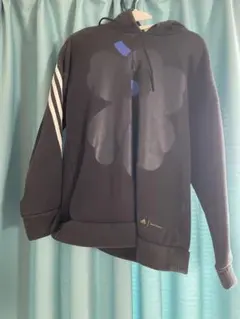 adidas マリメッコ　フラワープリント パーカー