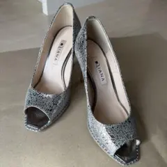 DIANA ダイアナ　シルバー クラックレザー ハイヒール　22cm