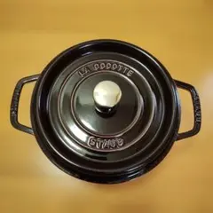 STAUB La Cocotte オーベルジン 22cmのサムネイル