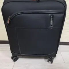 Samsonite 黒 キャリーケース 4輪　機内持ち込み可能