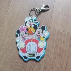 Item thumbnail for item f50429cc-a708-4dc1-ba33-5b9ff8614968