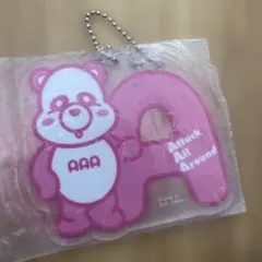 AAA エーパンダ　キーホルダー　ピンク