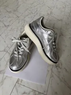 【Onitsuka Tiger】オニツカタイガー DELECITY 厚底のサムネイル