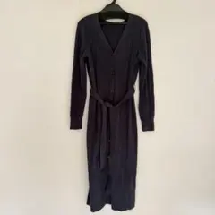 GU ジーユー　ロングニットワンピース　カーディガン