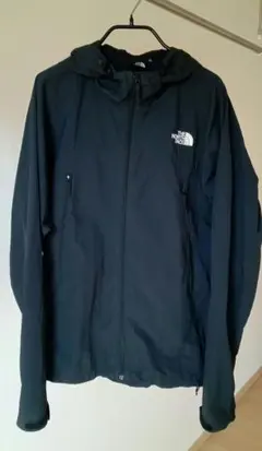 コ*ス様 THE NORTH FACE ナイロンジャケット メンズ 黒