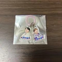 おそ松さん コラボカフェ本舗 BLANC ペアアクリルキーホルダー - メルカリ