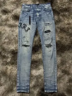 AMIRI アミリ OLD ENGLISH LOGO JEANS 30のサムネイル