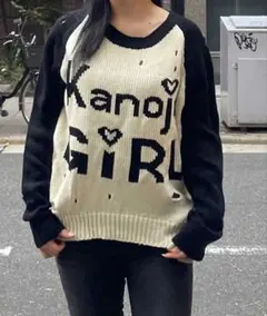 新品　　ロゴ入ダメージニット　ブラック