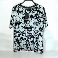 【新品　未使用】More Plata モノトーン花柄　フレア　チュニックのサムネイル