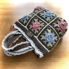 薔薇モチーフ　くすみピンク&ブルーｘブラウンコンパクトトートバッグ　かぎ針編み