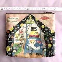 マリーニモンティーニ エクート Ecoute! Nicola ポーチ